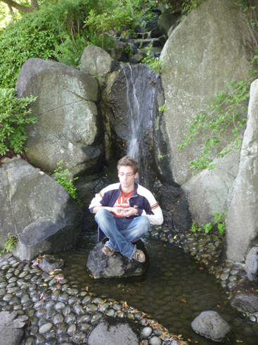P09 A classmate by a park