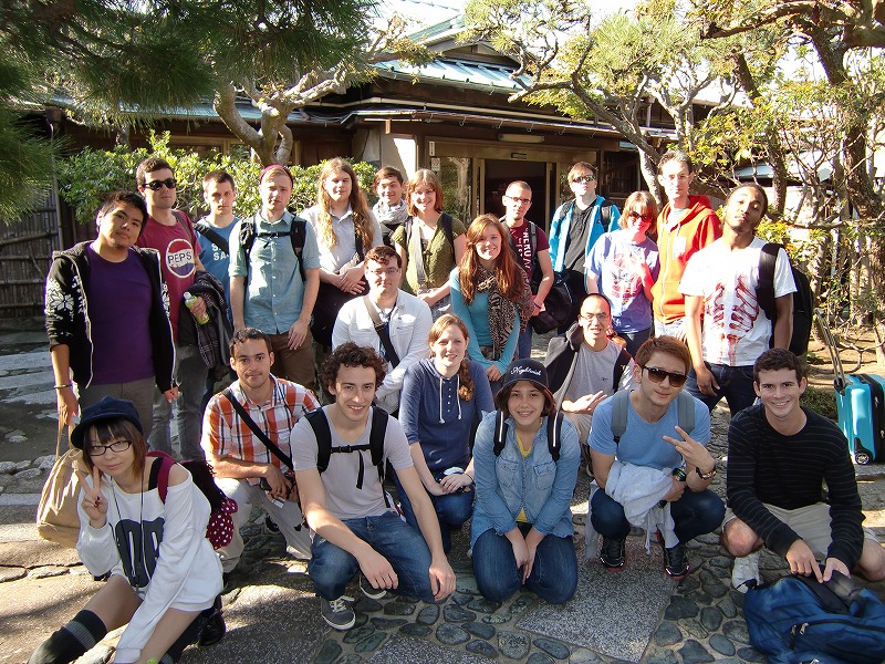 Overnight Culture Class trip to Kamakura. Group photo in front of the ryokan (Japanese inn) where they stayed.