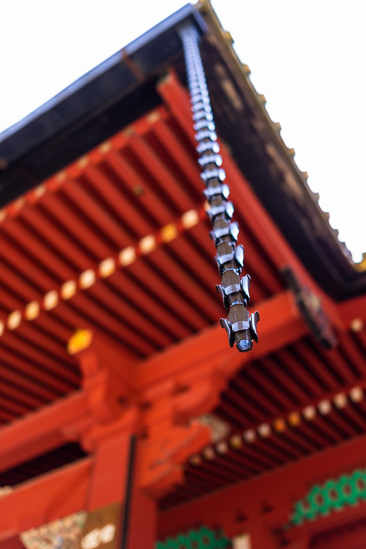 The Ornate and Functional Japanese Rain Chain KCP International