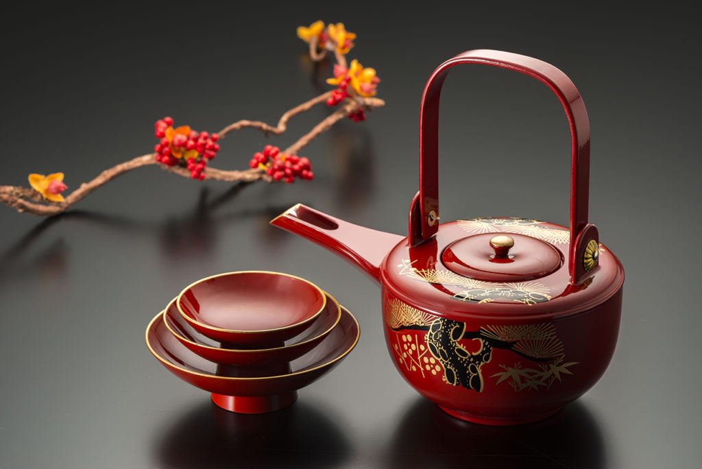 Sake laquerware