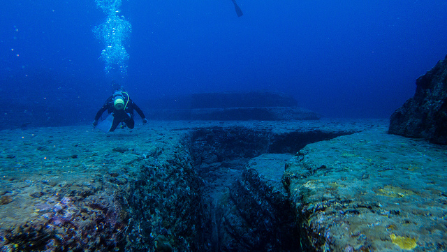 Diver in Yonaguni