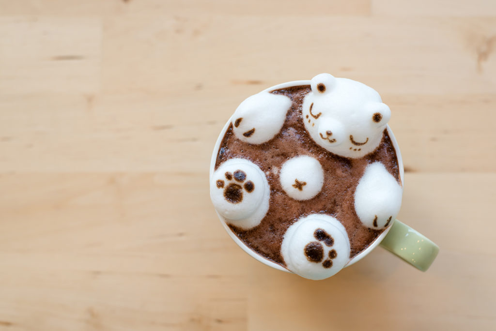 3D latte art bear